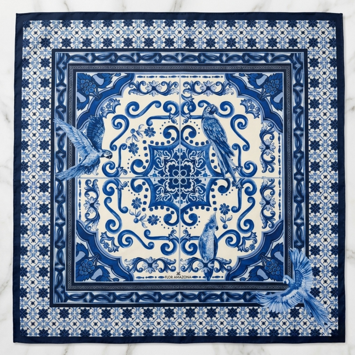 Azulejos Scarf Flor Amazona Colombia