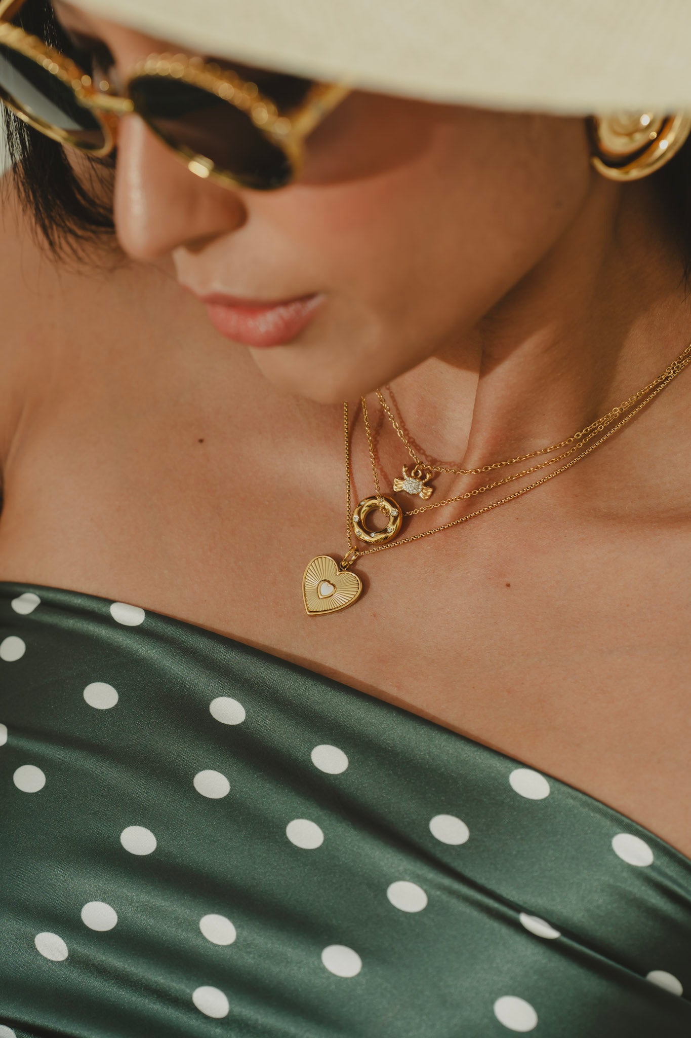 GOLDEN FLOW NECKLACE Flor Amazona Colombia