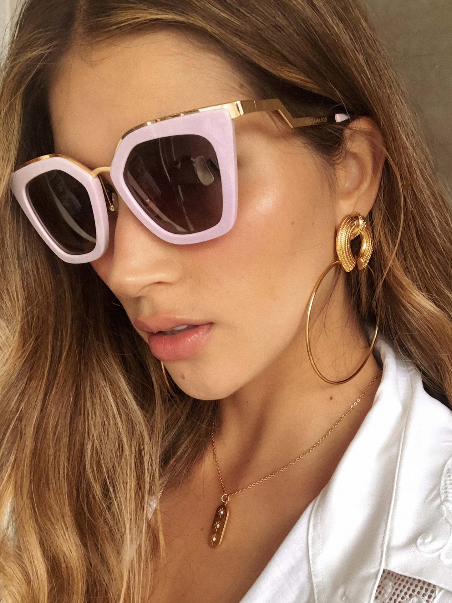 Venus Necklace Flor Amazona Colombia