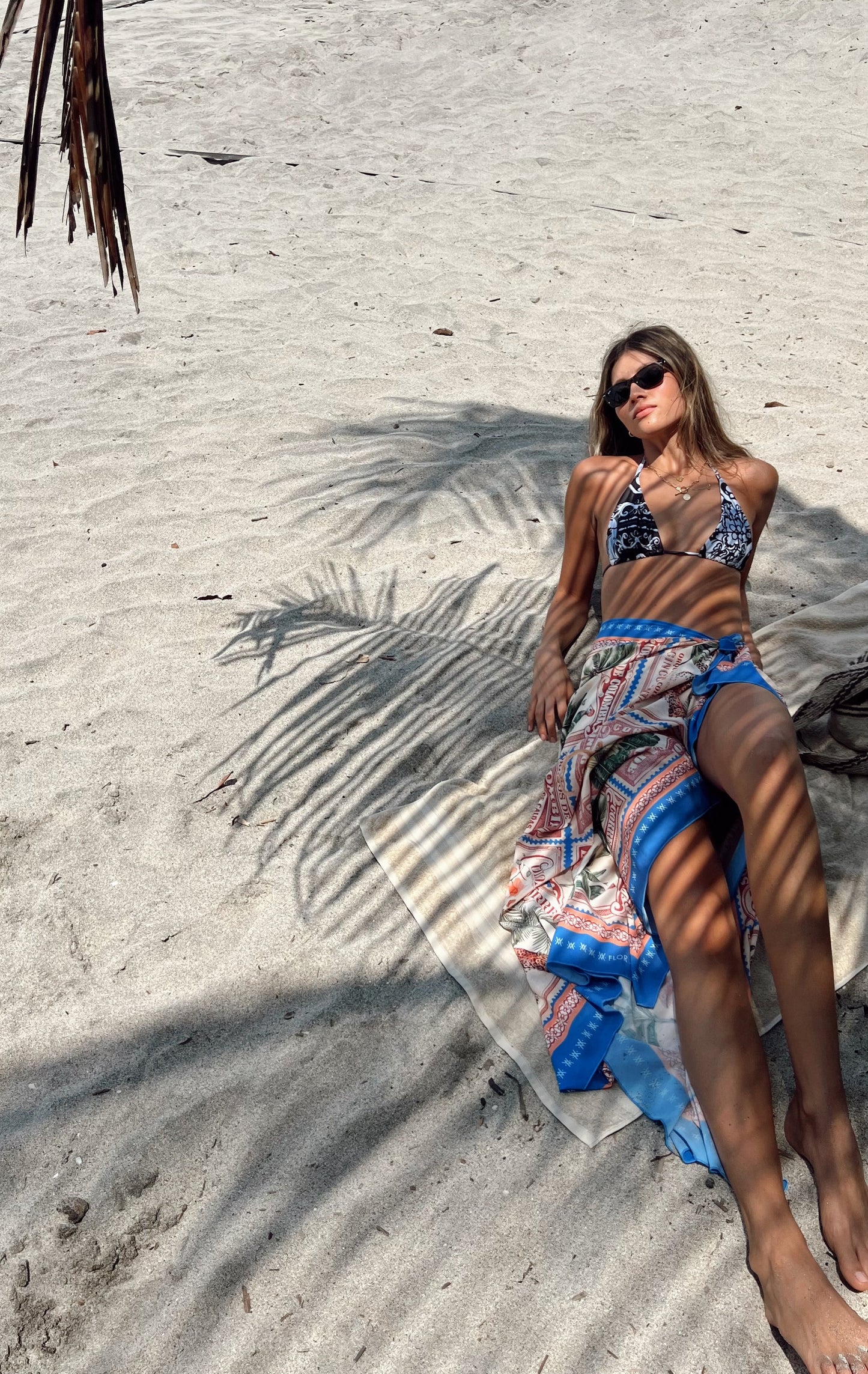 Estampillas Baby Blue Beach Wrap Flor Amazona Colombia