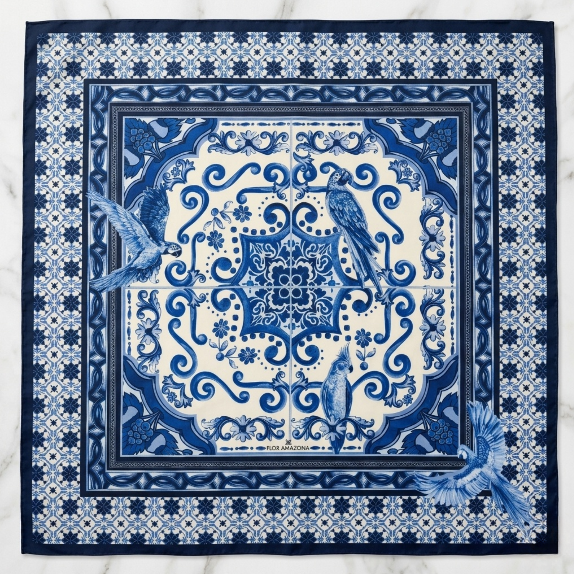 Azulejos Scarf Flor Amazona Colombia