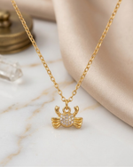 LUCKY CRAB NECKLACE