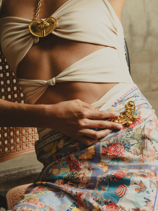 BUTTERFLY BROOCH Flor Amazona Colombia