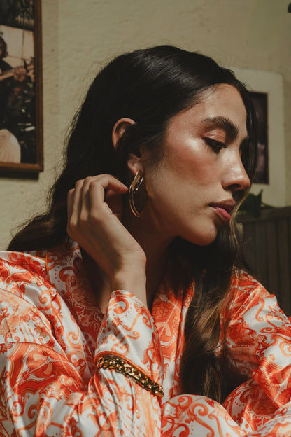 ARETES IRIS BROWN Flor Amazona Colombia