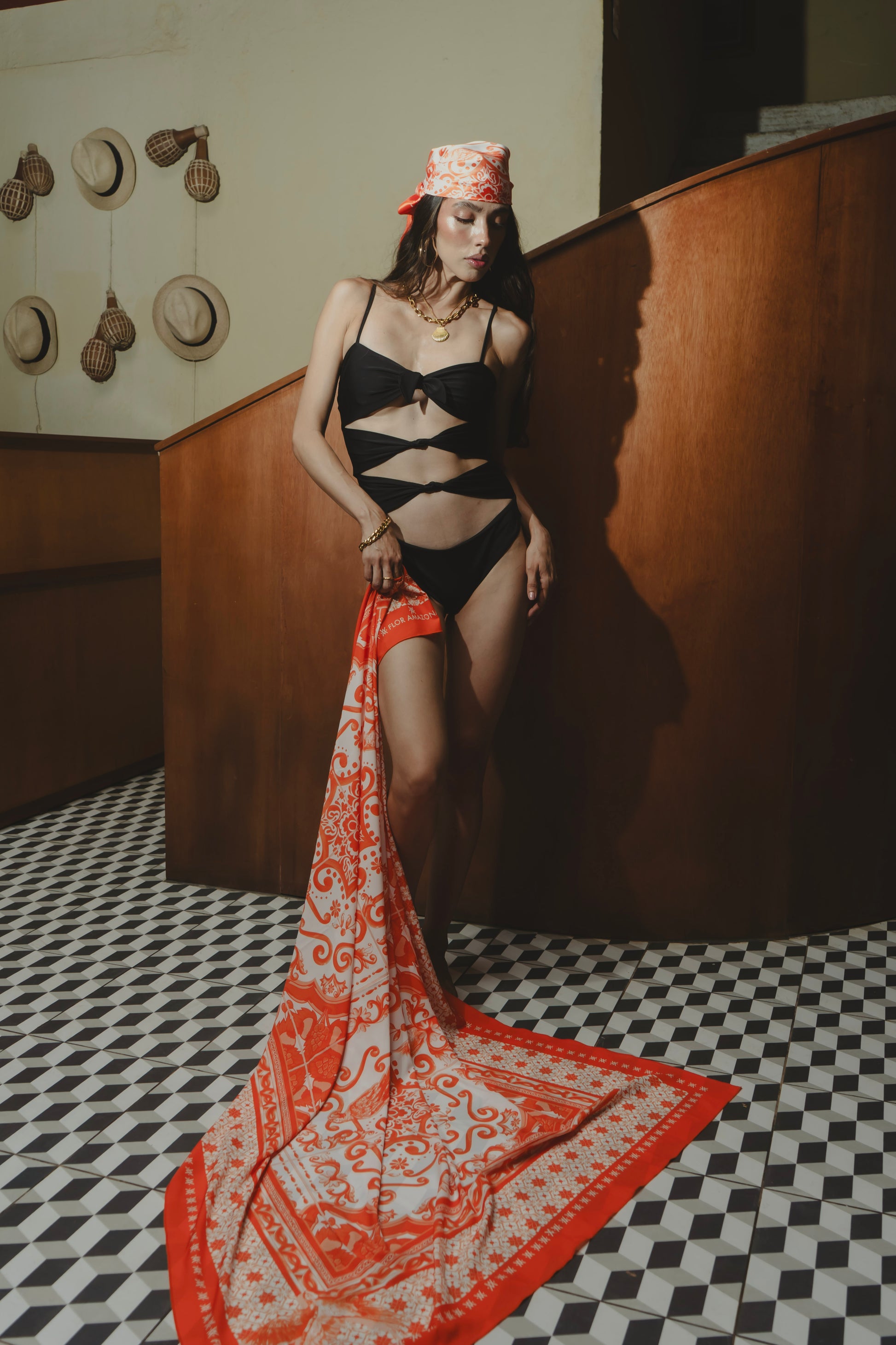 AZULEJOS NARANJA BEACH WRAP Flor Amazona Colombia