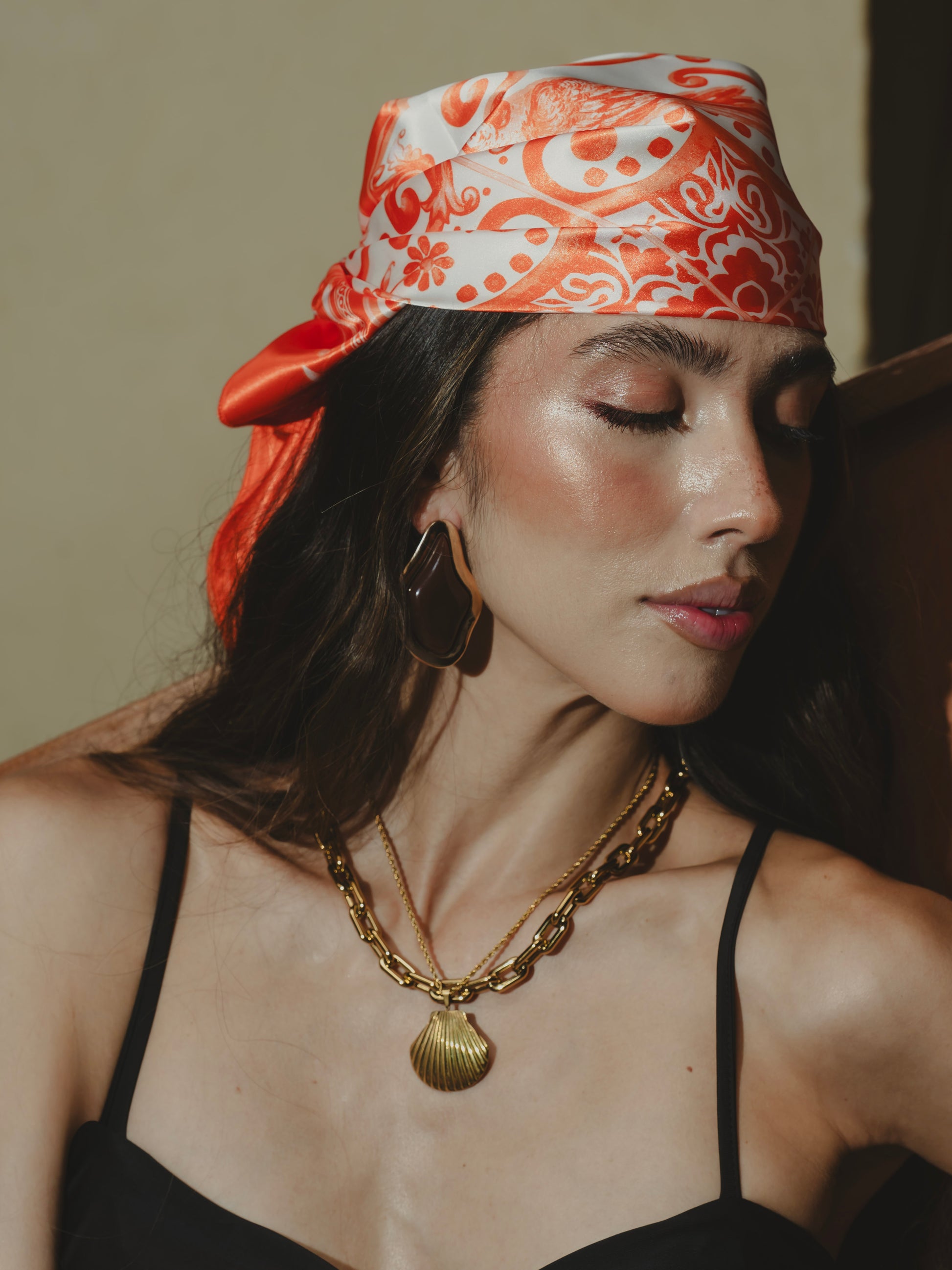 MAXI SHELL NECKLACE Flor Amazona Colombia