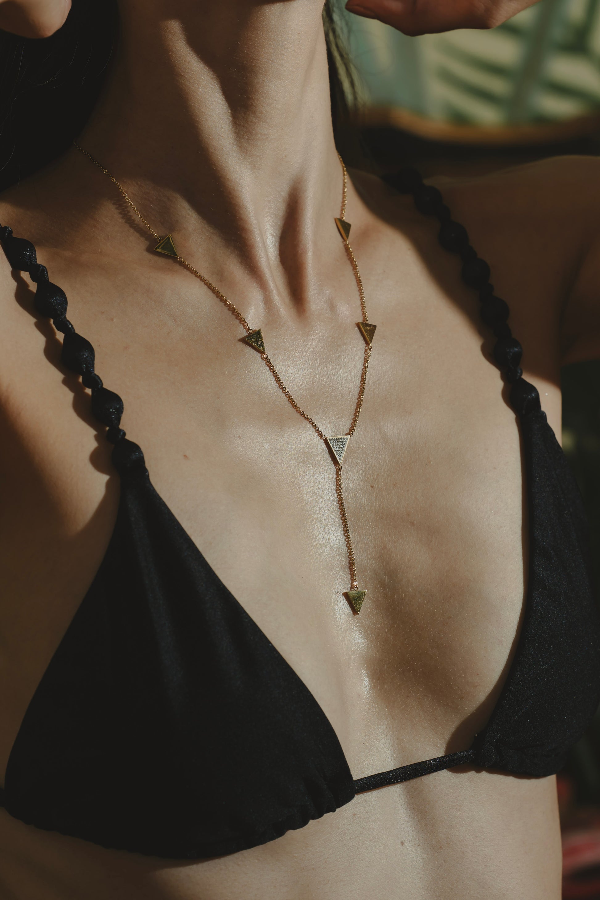 ORTUNA NECKLACE Flor Amazona Colombia