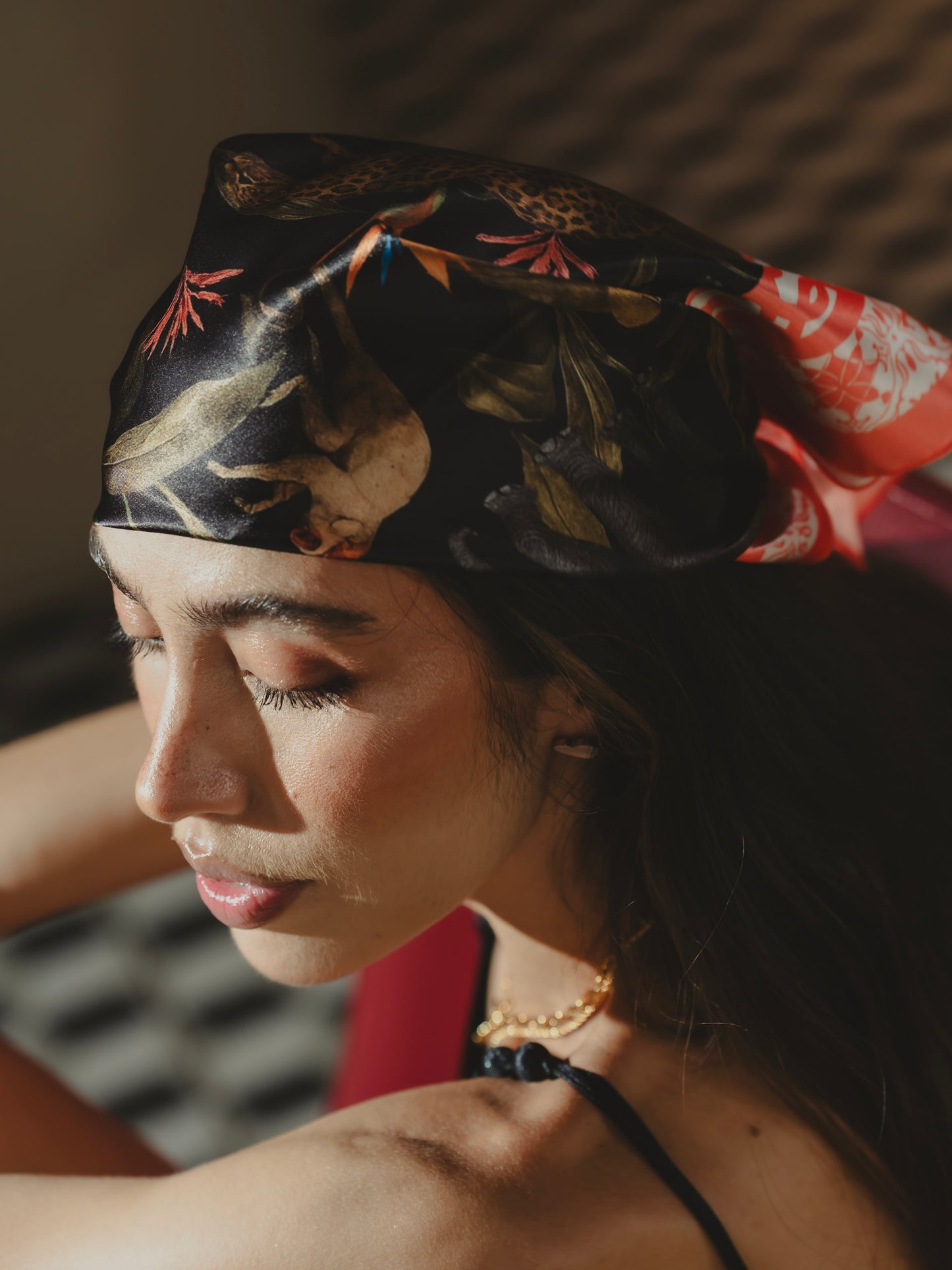 SELVA GRANADA SCARF Flor Amazona Colombia