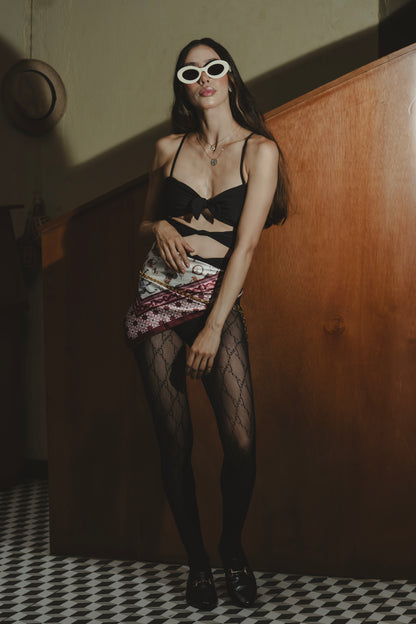 HORSES BURGUNDY SCARF Flor Amazona Colombia