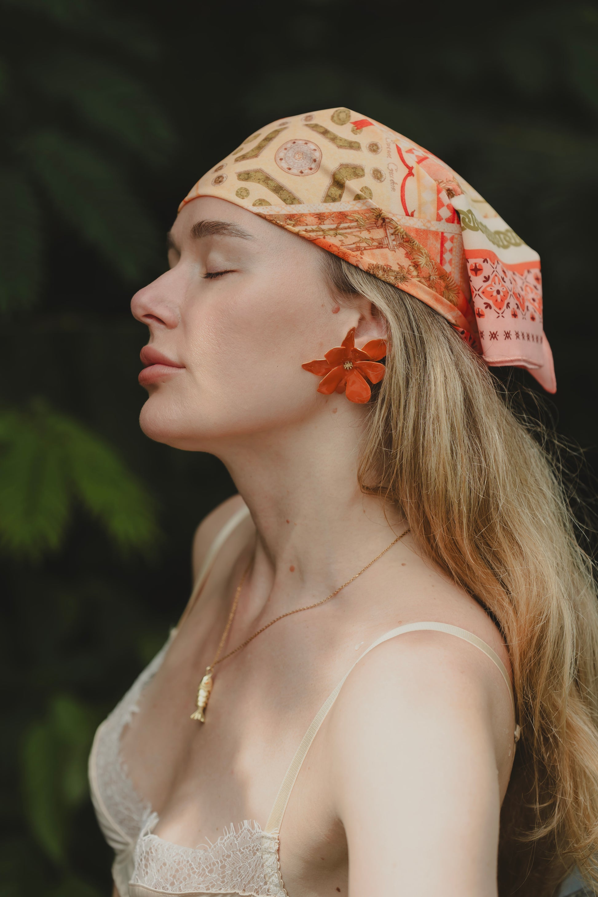 TOSCANA SCARF Flor Amazona Colombia