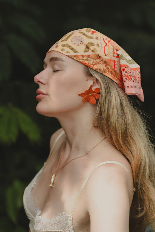 TOSCANA SCARF Flor Amazona Colombia