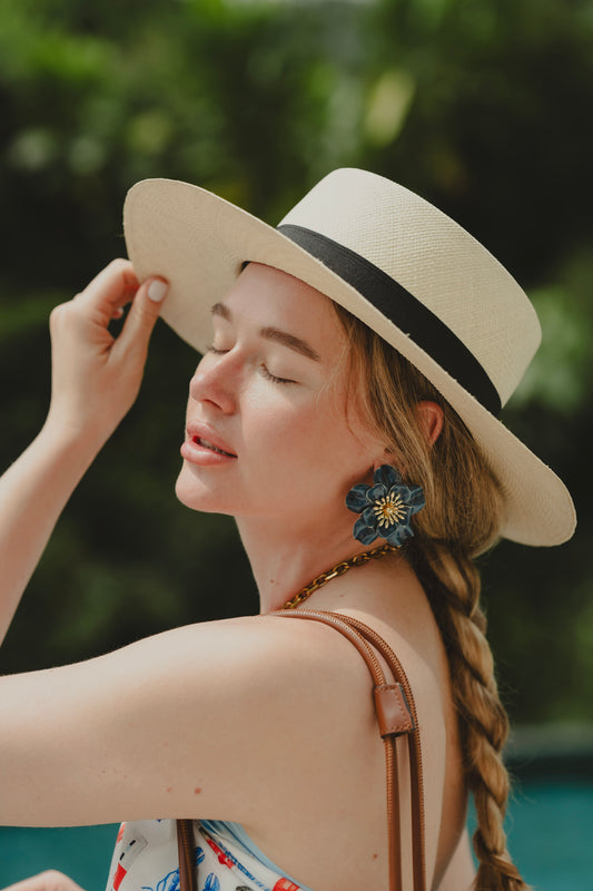NAVY CATLEYA EARRINGS Flor Amazona Colombia