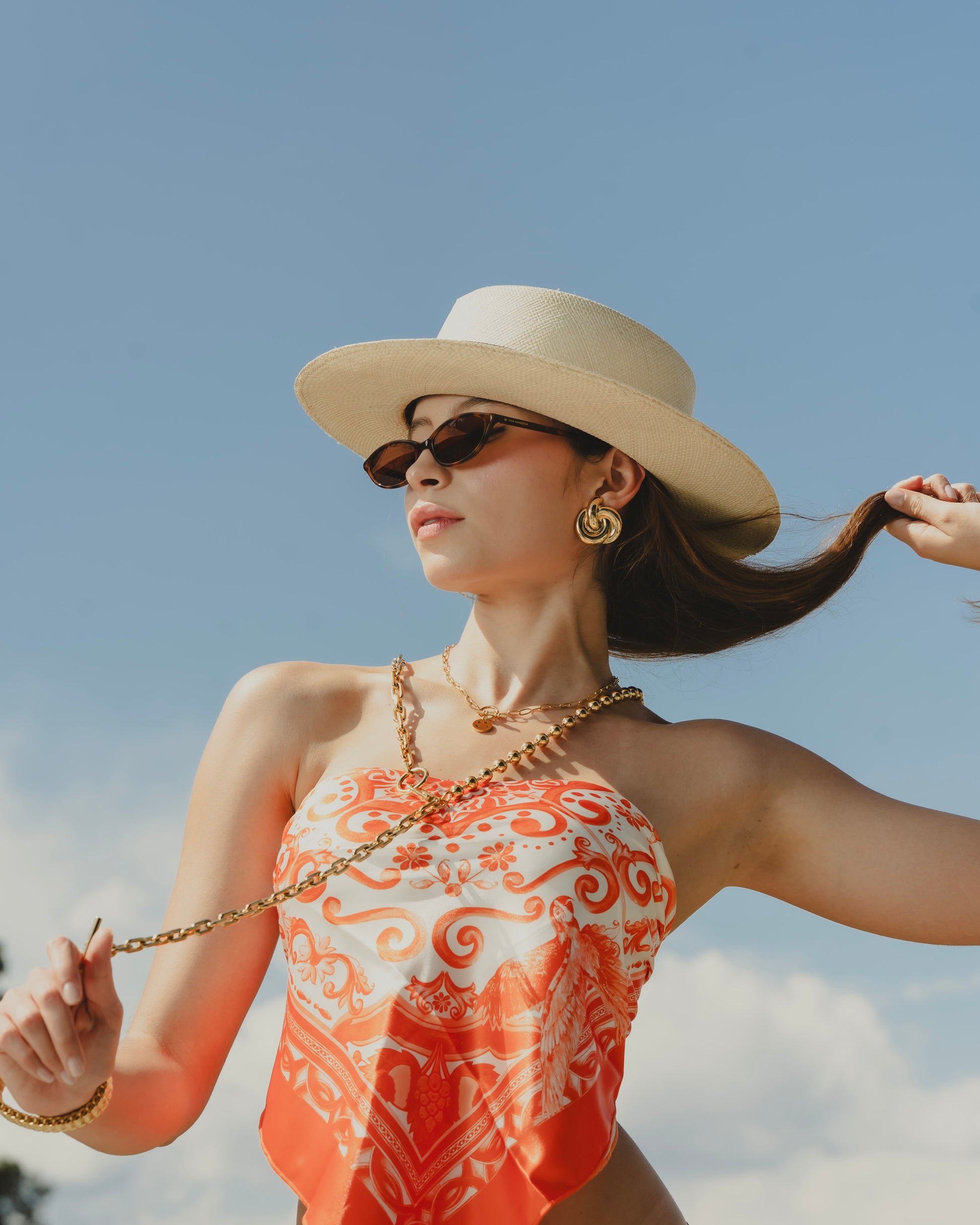 AZULEJOS NARANJA SCARF Flor Amazona Colombia