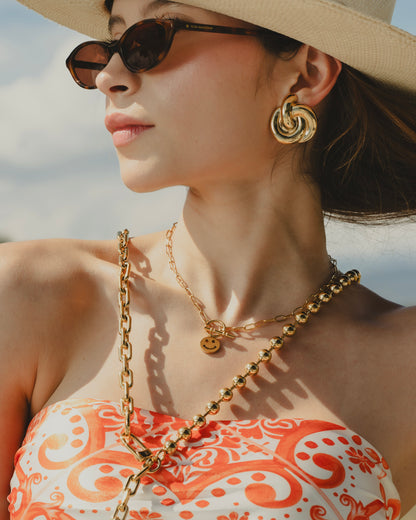SUPER HAPPY NECKLACE Flor Amazona Colombia