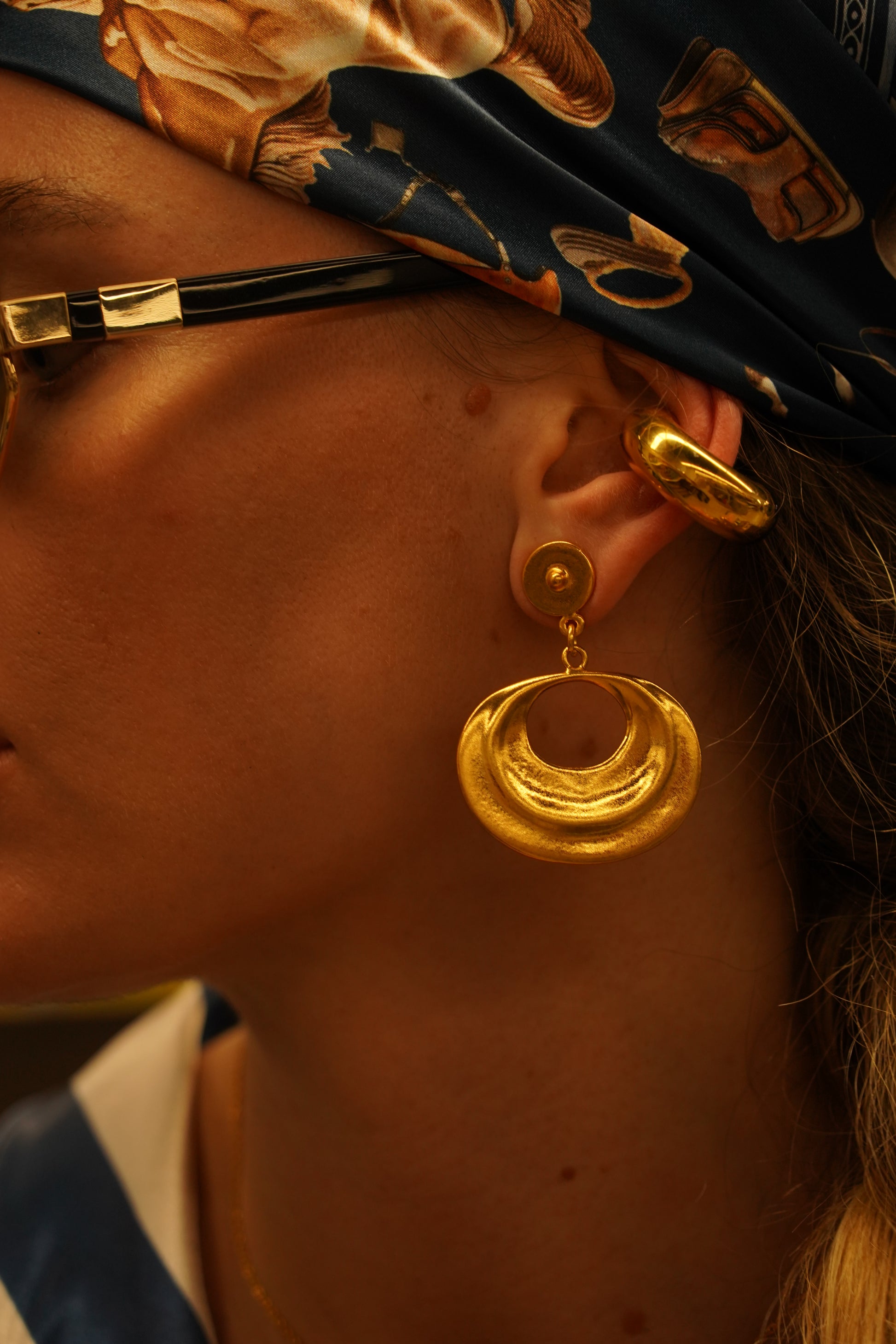 SELVA DORADA EARRINGS Flor Amazona Colombia