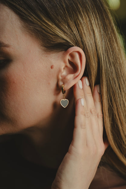 ARETES HEART BLACK Flor Amazona Colombia