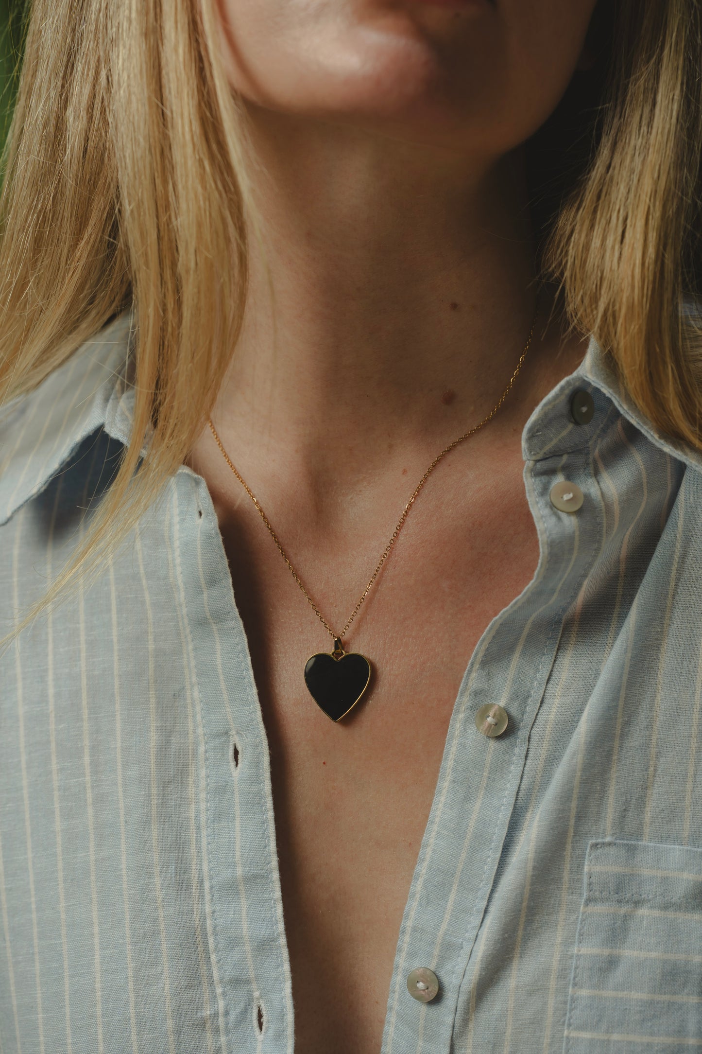 CADENA BLACK MAXI HEART Flor Amazona Colombia