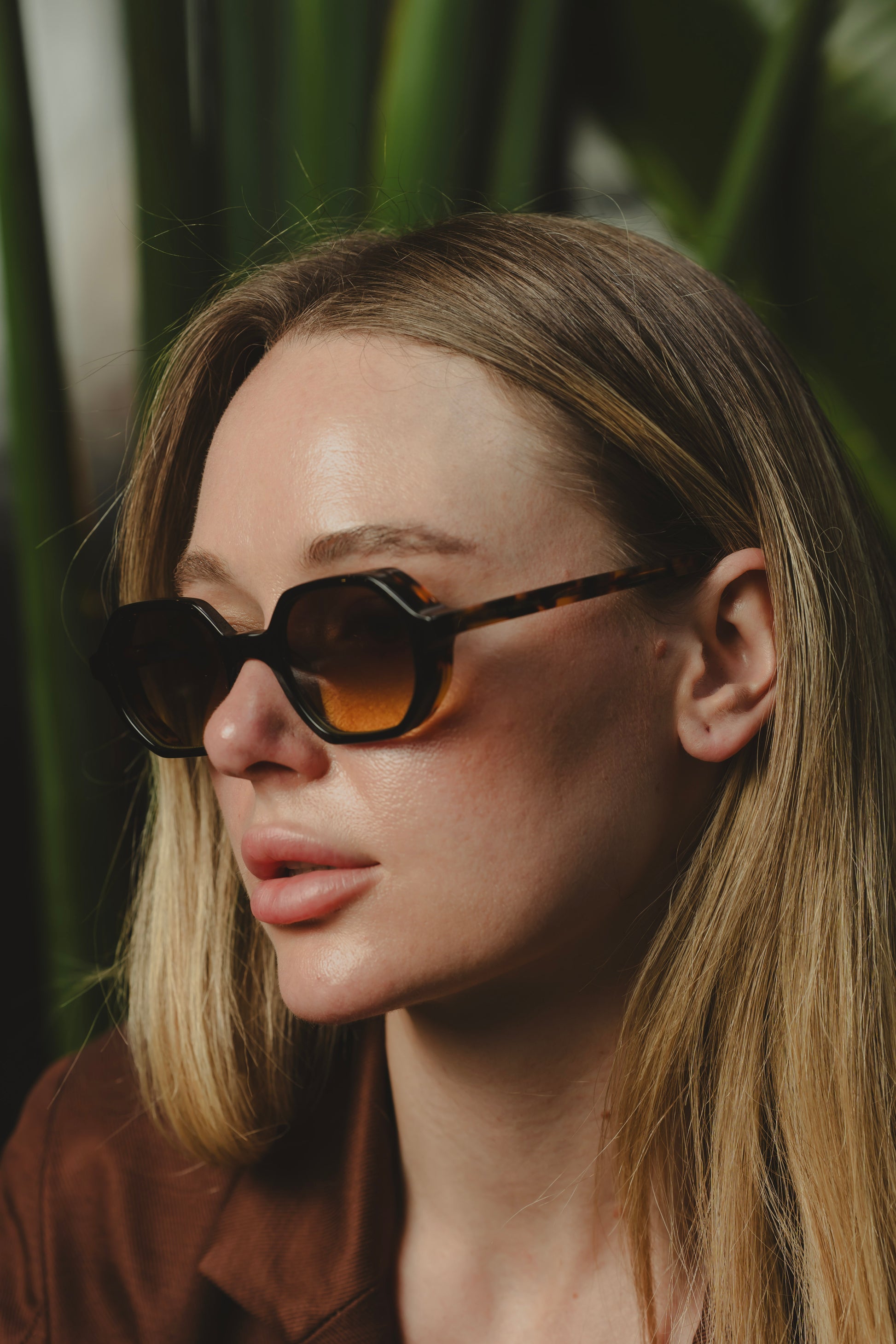 BRUNA BLACK SUNGLASSES Flor Amazona Colombia
