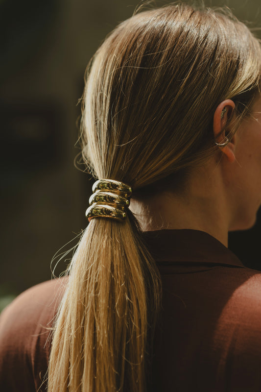 HAIR BUN GOLD Flor Amazona Colombia