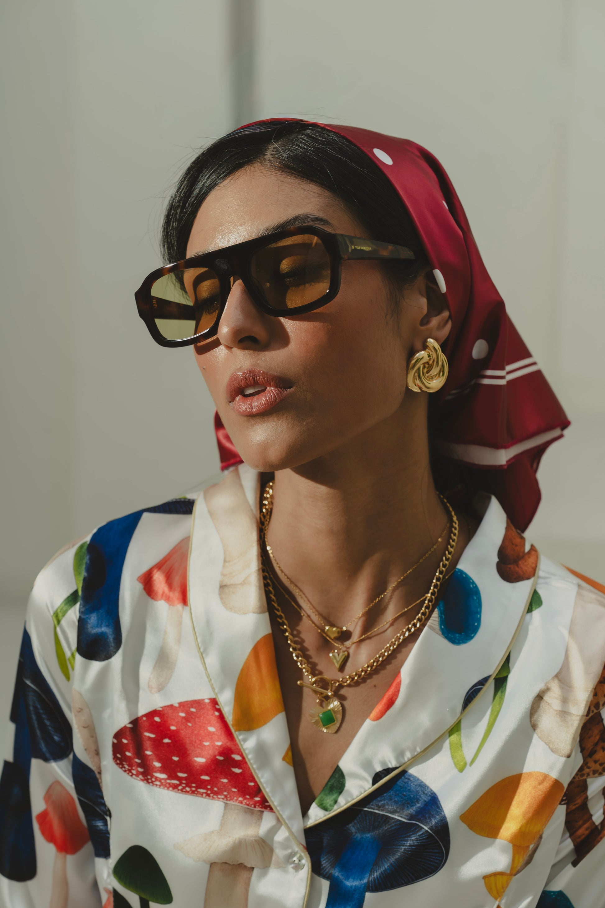 AKIRA SUNGLASSES Flor Amazona Colombia