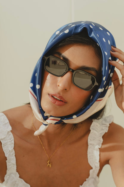 POLKA DOTS BLUE SCARF Flor Amazona Colombia