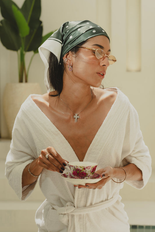 CADENA MAXI CRUZ DIAMANTES Flor Amazona Colombia