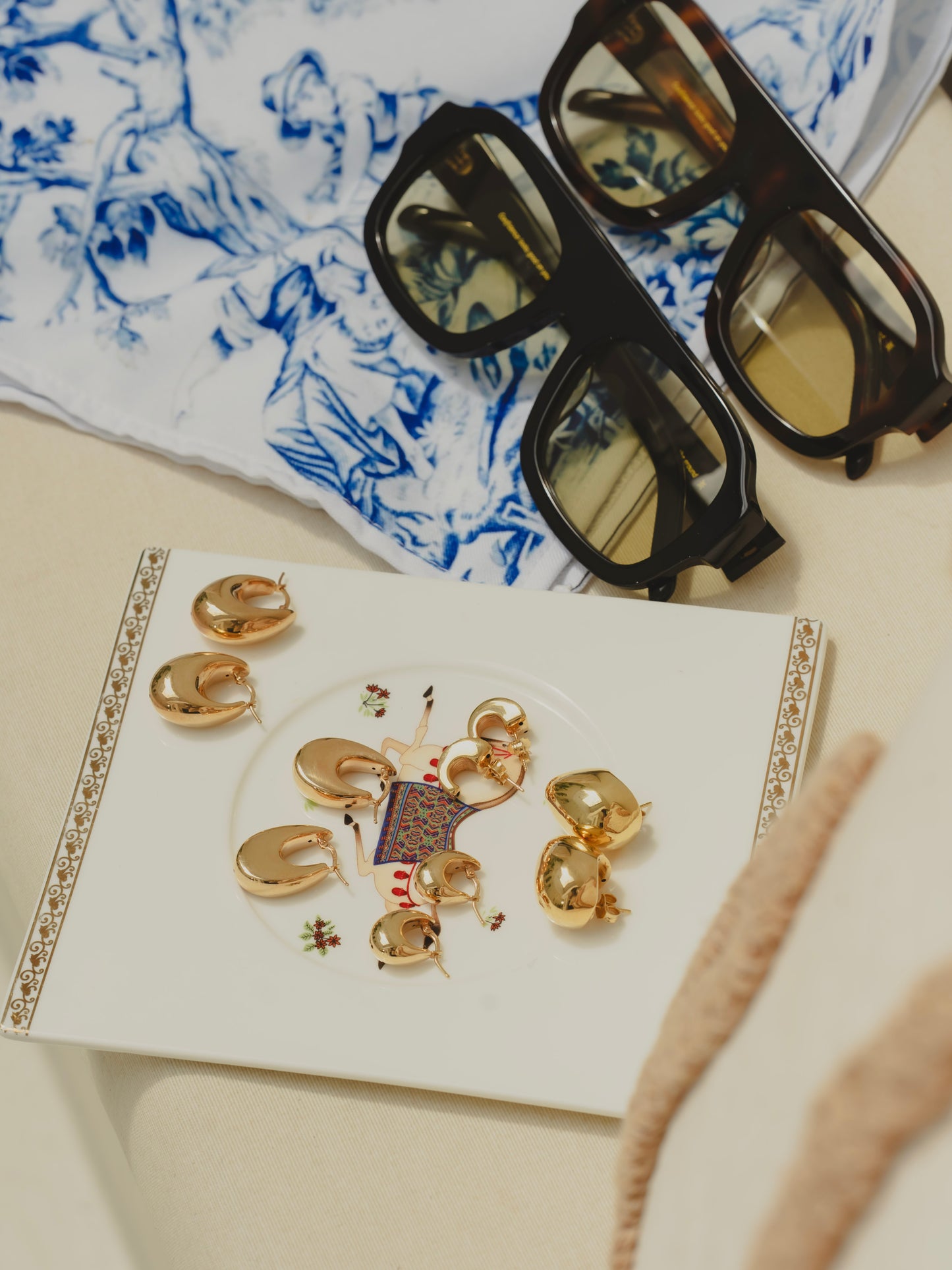 AKIRA SUNGLASSES Flor Amazona Colombia