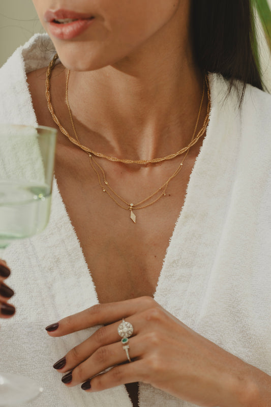 ANILLO ABIERTO DIAMANTE ESMERALDA Flor Amazona Colombia