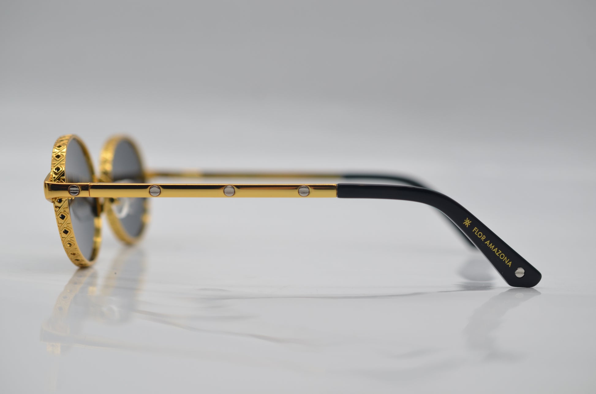 ALESSIA SUNGLASSES Flor Amazona Colombia