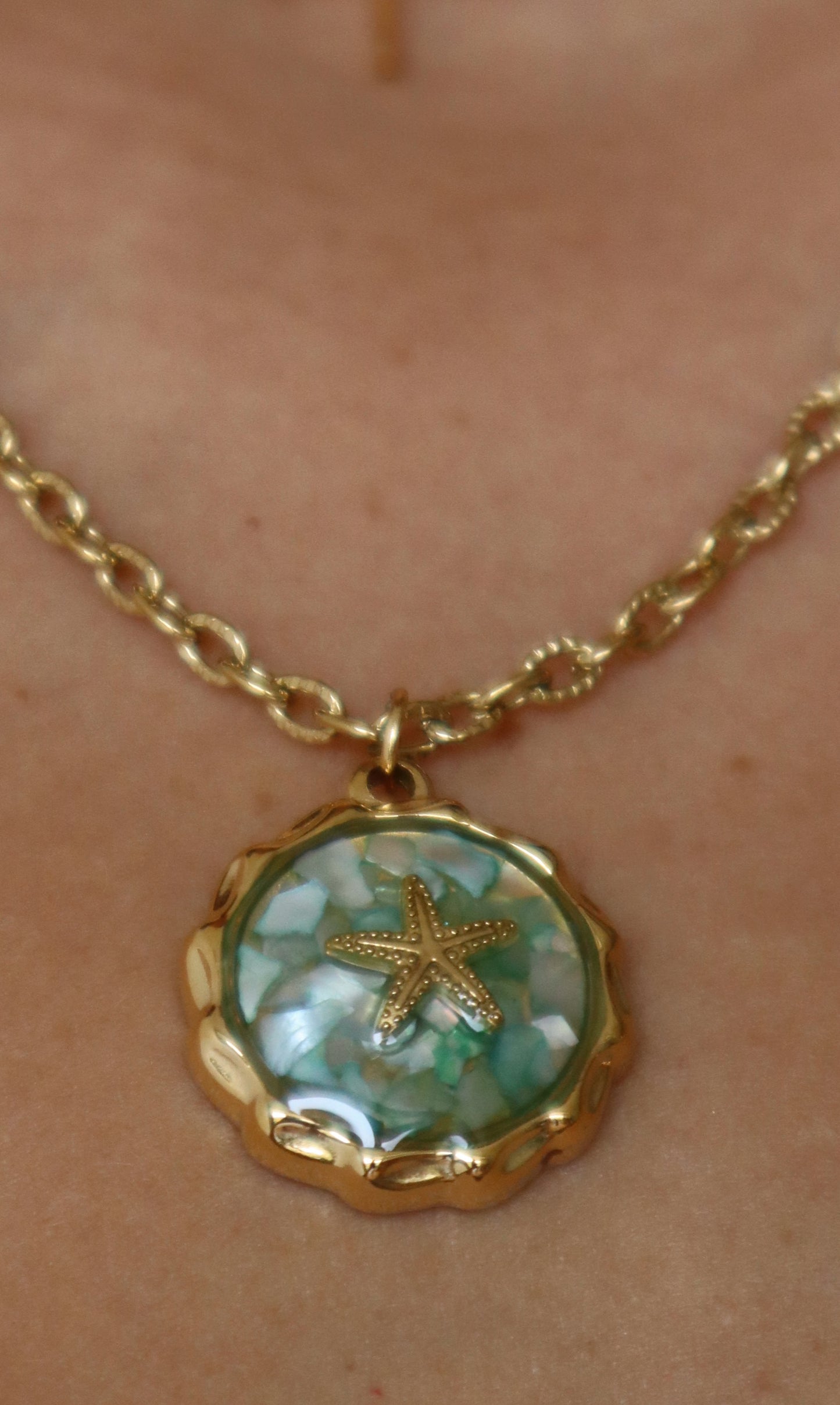 AQUA AMULET NECKLACE Flor Amazona Colombia