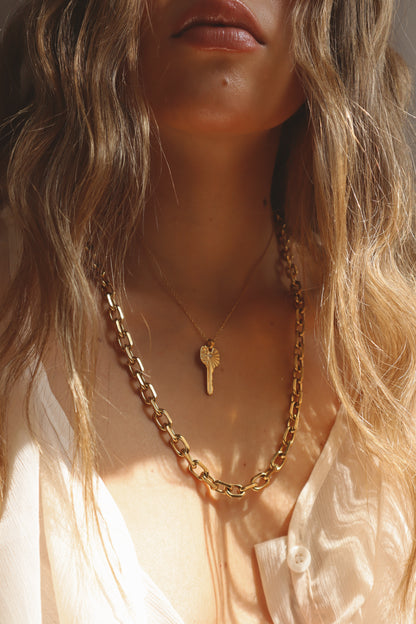 WISH ME LUCK NECKLACE Flor Amazona Colombia
