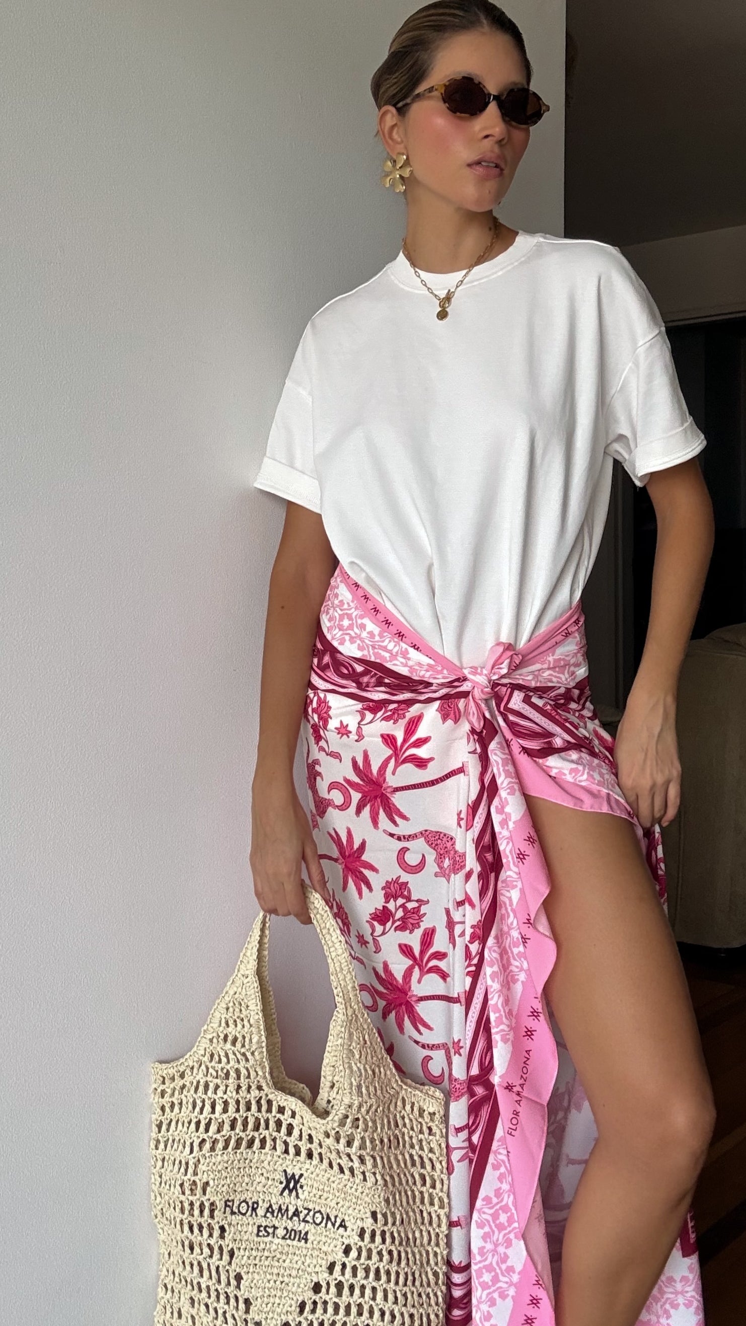 PANTHER PINK BEACH WRAP Flor Amazona Colombia