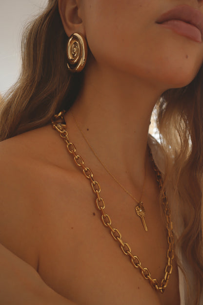 ALMA NECKLACE Flor Amazona Colombia