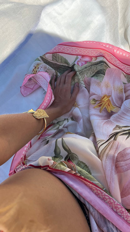 Flor Amazona Beach Wrap