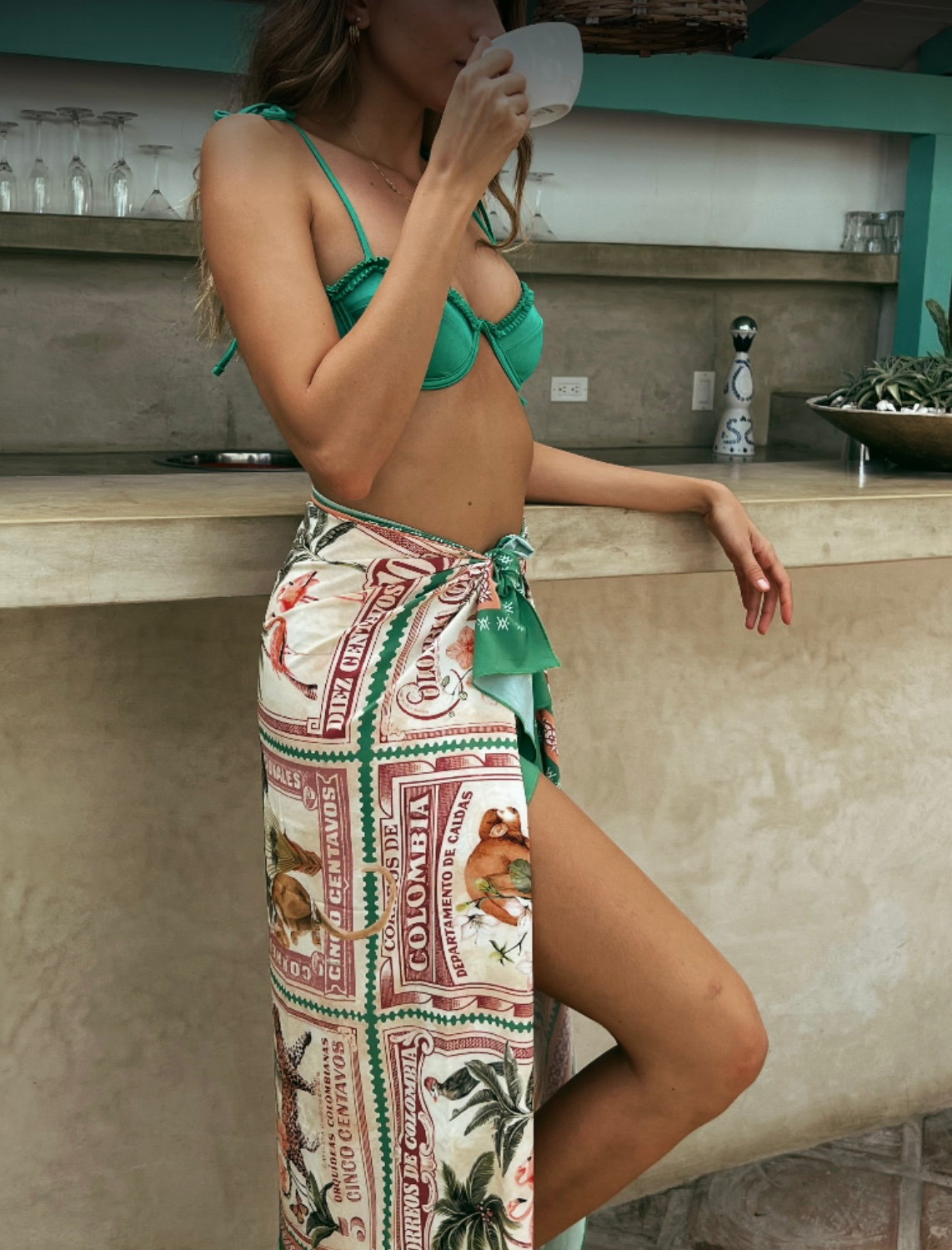 GREEN ESTAMPS BEACH WRAP Flor Amazona Colombia